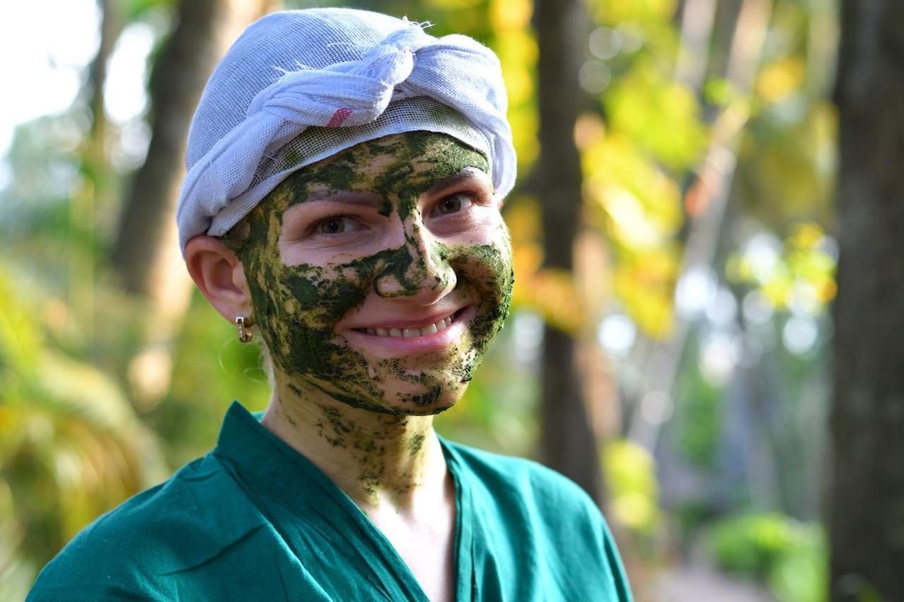 Soma Manaltheeram Ayurveda Beachvillage Kovalam Esterno foto