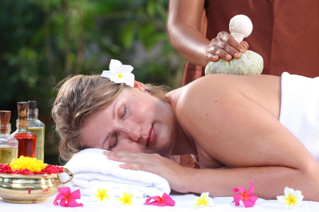 Soma Manaltheeram Ayurveda Beachvillage Kovalam Esterno foto