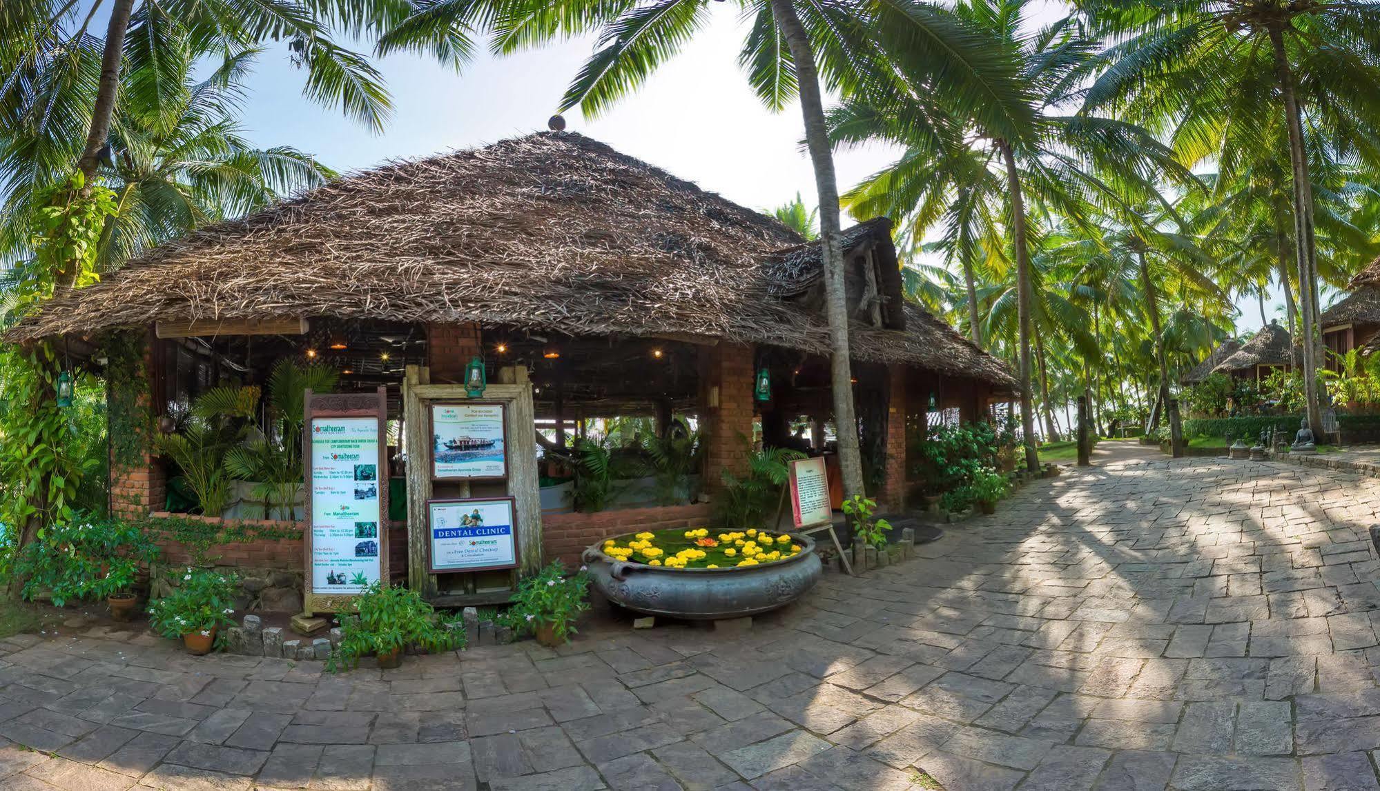 Soma Manaltheeram Ayurveda Beachvillage Kovalam Esterno foto